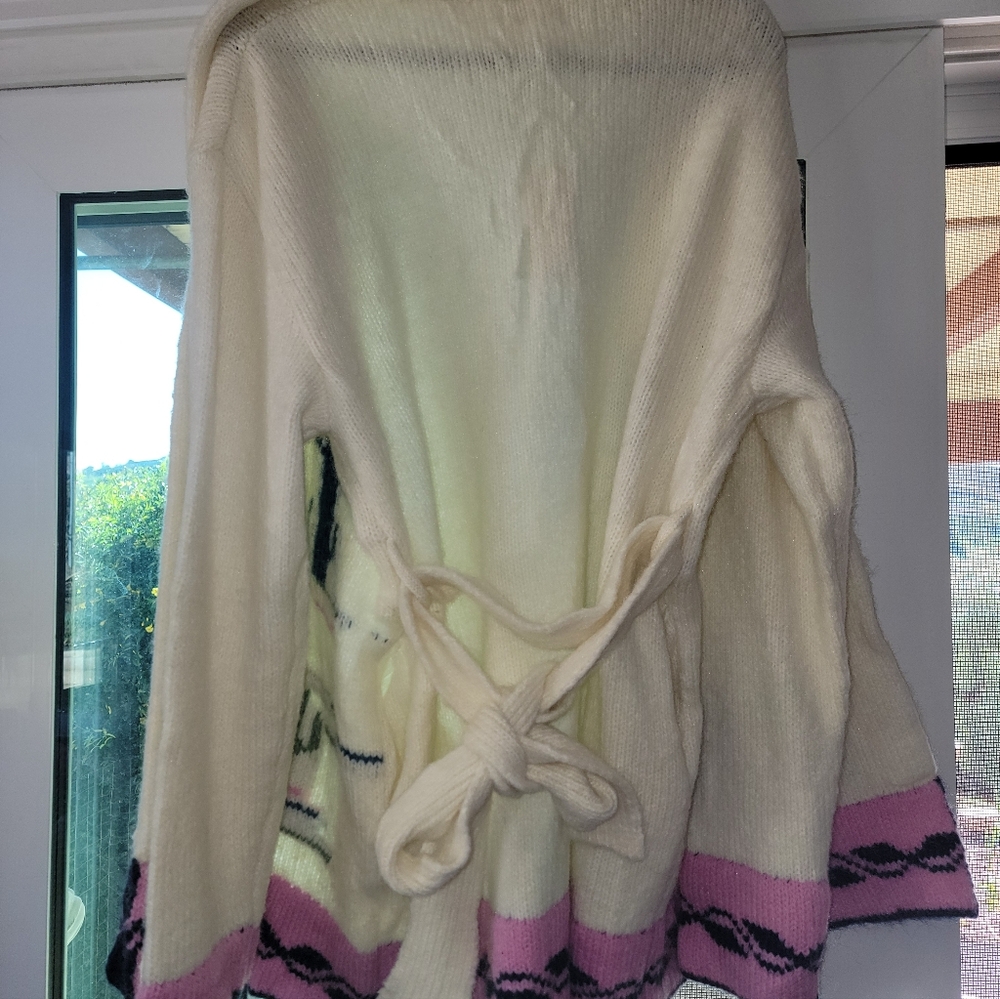 Horse Hooded Cardigan Sweater 🐴🏜️🌵 - Picture 4 of 5